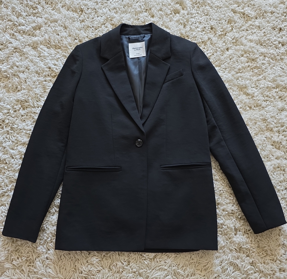 Abercrombie & Fitch Black Tailored Blazer